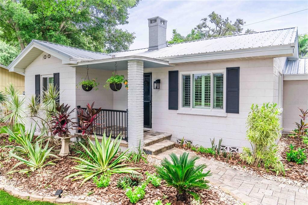 Activo con contrato: $639,900 (2 camas, 1 baños, 1119 Pies cuadrados)