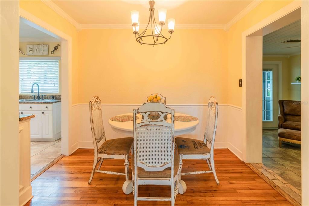 Activo con contrato: $639,900 (2 camas, 1 baños, 1119 Pies cuadrados)