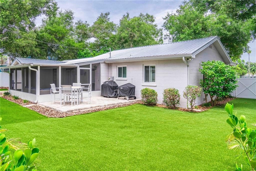 Activo con contrato: $639,900 (2 camas, 1 baños, 1119 Pies cuadrados)
