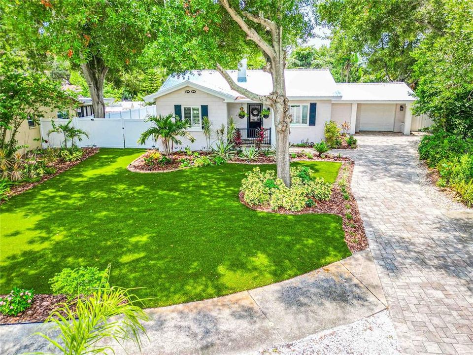 Activo con contrato: $639,900 (2 camas, 1 baños, 1119 Pies cuadrados)