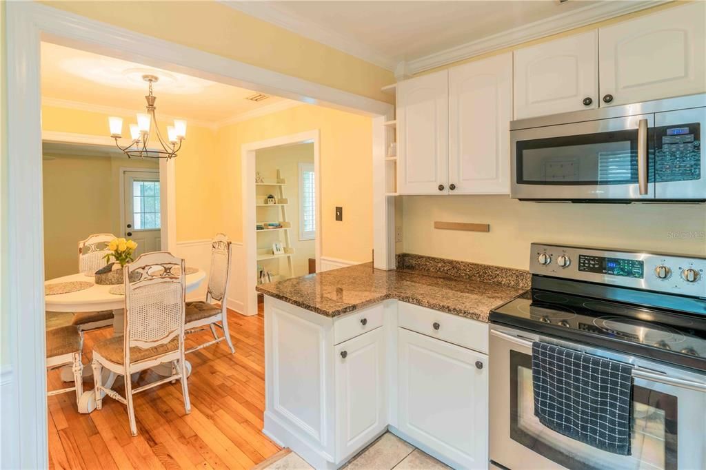 Activo con contrato: $639,900 (2 camas, 1 baños, 1119 Pies cuadrados)