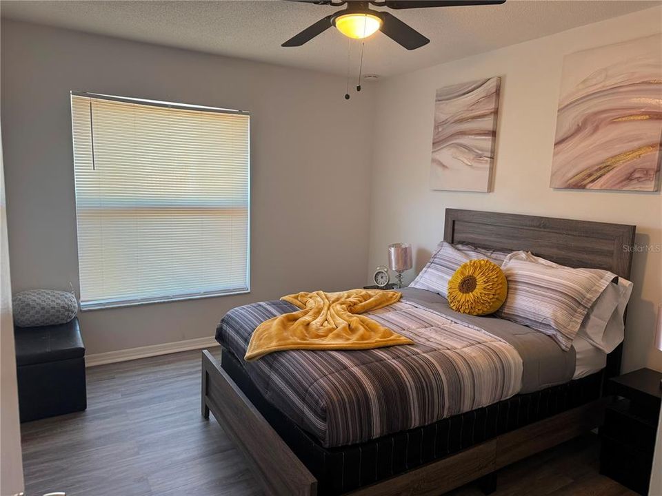 For Rent: $2,800 (3 beds, 2 baths, 1398 Square Feet)
