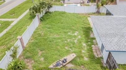 For Rent: $2,800 (3 beds, 2 baths, 1398 Square Feet)