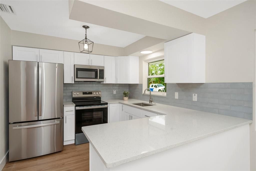 For Sale: $475,000 (4 beds, 2 baths, 1430 Square Feet)