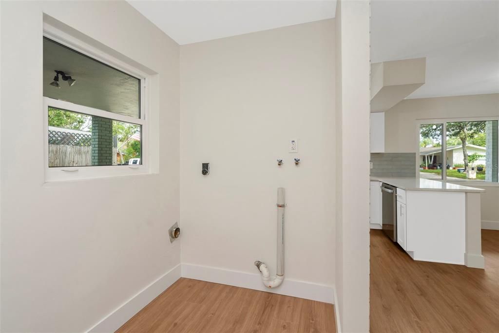 For Sale: $475,000 (4 beds, 2 baths, 1430 Square Feet)