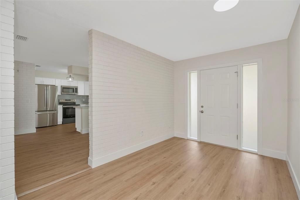 For Sale: $475,000 (4 beds, 2 baths, 1430 Square Feet)