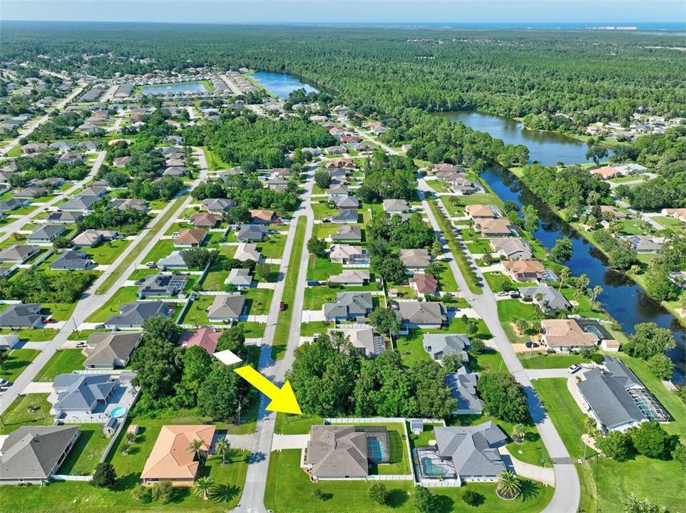 На продажу: $499,000 (4 спален, 2 ванн, 2048 Квадратных фут)