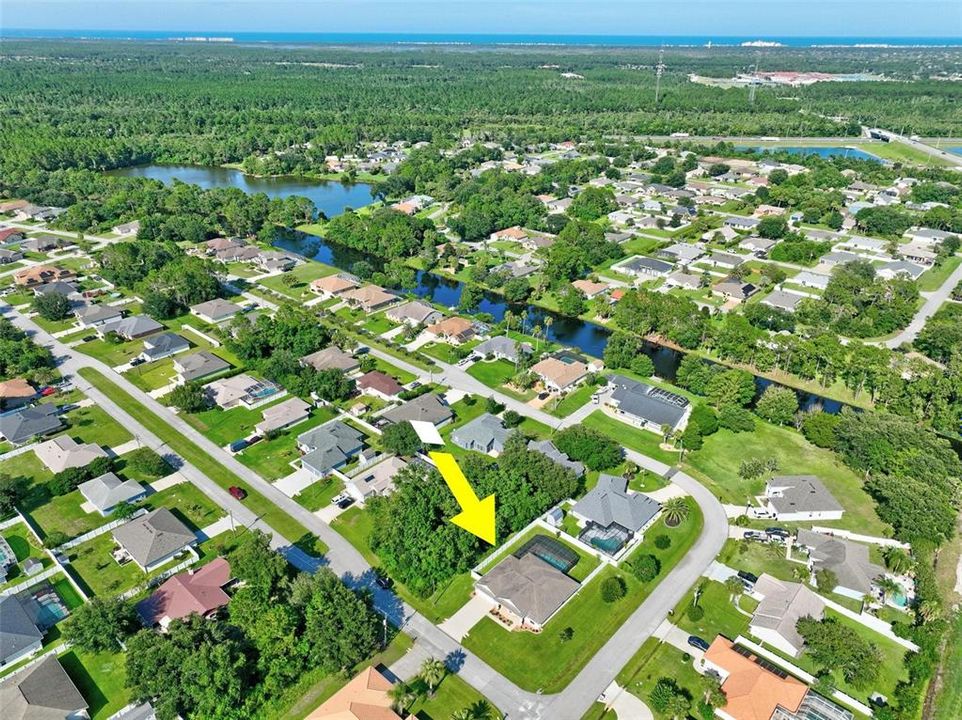 На продажу: $499,000 (4 спален, 2 ванн, 2048 Квадратных фут)