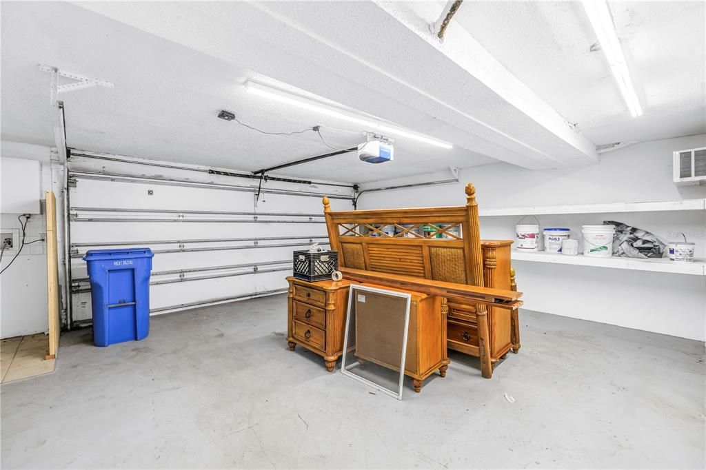 На продажу: $229,000 (2 спален, 2 ванн, 1408 Квадратных фут)