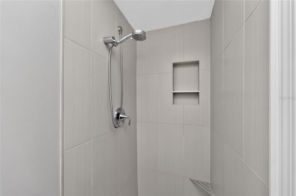 На продажу: $599,900 (3 спален, 2 ванн, 1532 Квадратных фут)