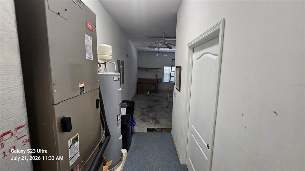 For Rent: $3,000 (4 beds, 3 baths, 2921 Square Feet)