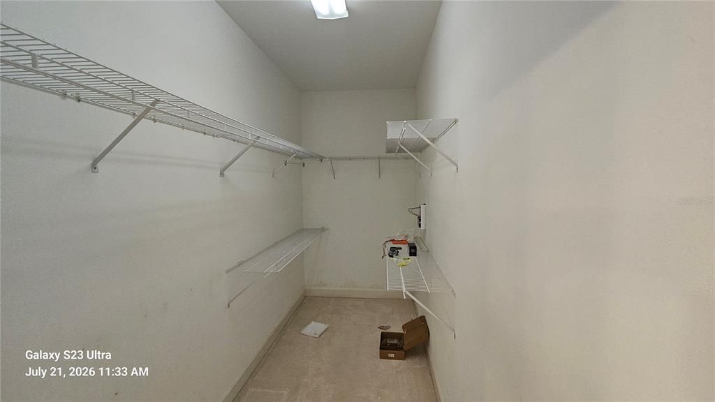 For Rent: $3,000 (4 beds, 3 baths, 2921 Square Feet)