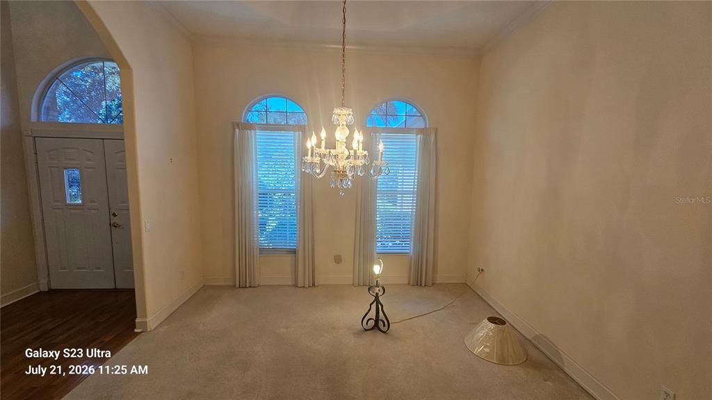 For Rent: $3,000 (4 beds, 3 baths, 2921 Square Feet)