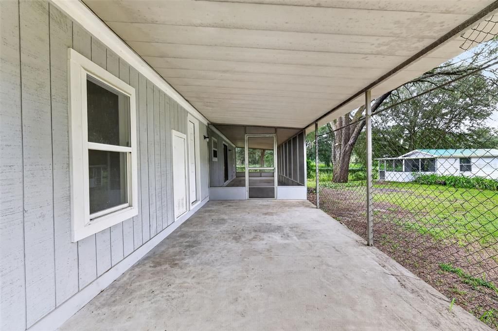 For Sale: $319,900 (4 beds, 3 baths, 1683 Square Feet)