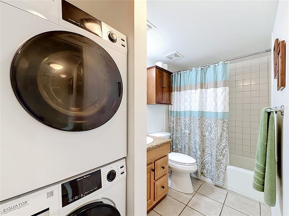 For Sale: $110,000 (1 beds, 1 baths, 844 Square Feet)