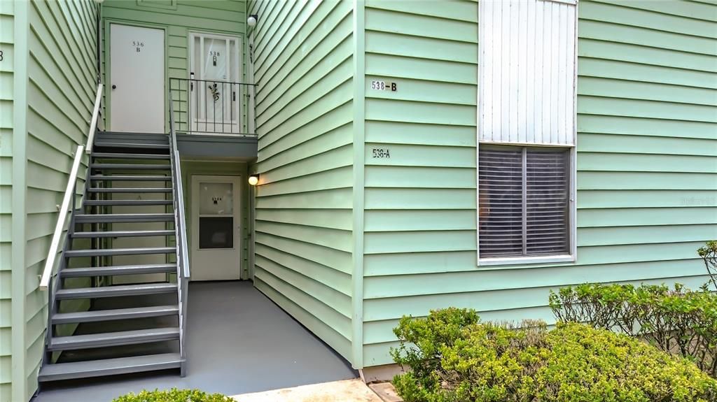 For Sale: $110,000 (1 beds, 1 baths, 844 Square Feet)