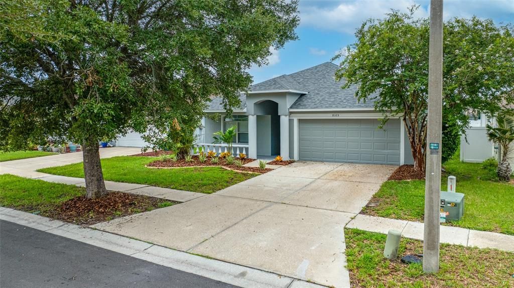 Active With Contract: $389,000 (4 beds, 2 baths, 2070 Square Feet)
