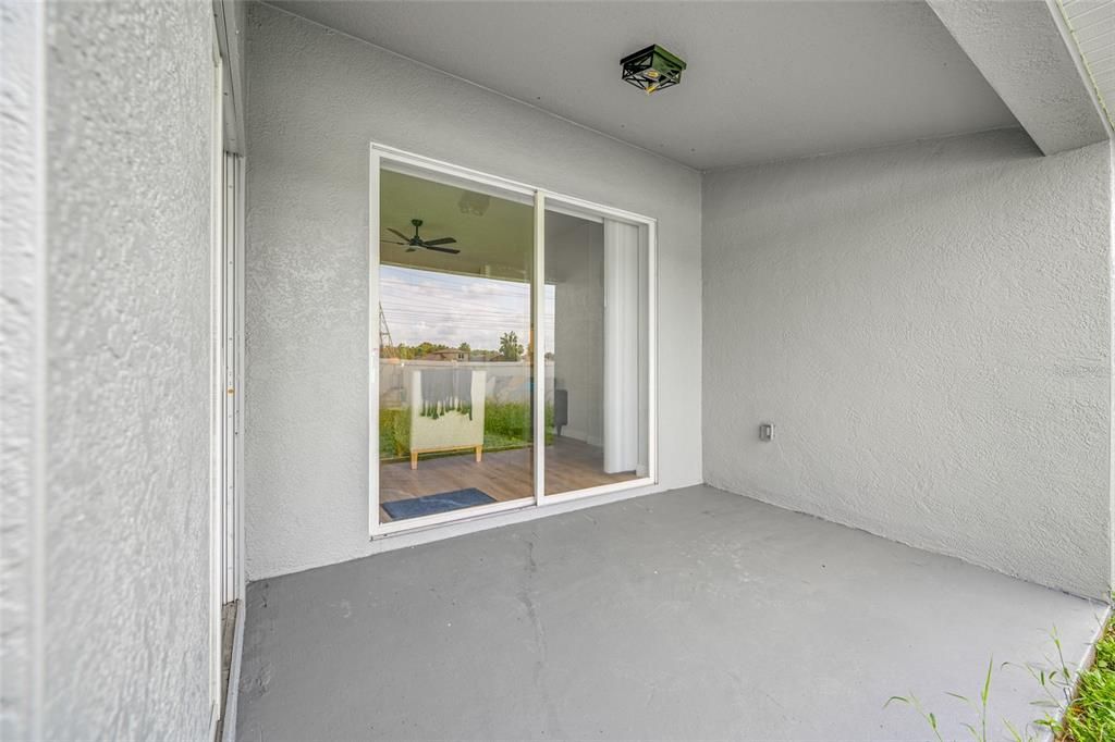 Active With Contract: $389,000 (4 beds, 2 baths, 2070 Square Feet)