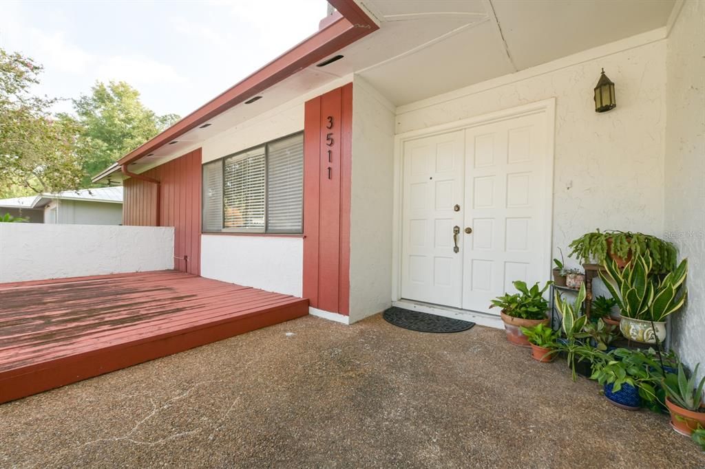En Venta: $375,000 (4 camas, 2 baños, 1843 Pies cuadrados)