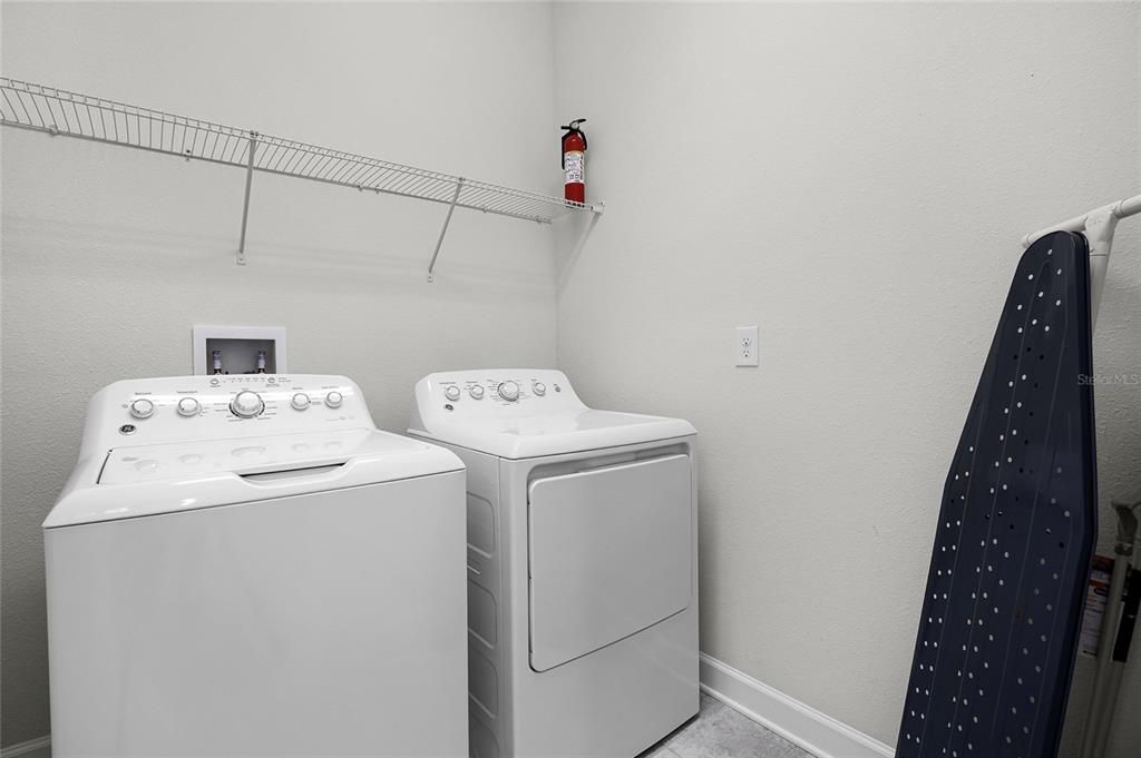En Venta: $389,999 (3 camas, 2 baños, 1787 Pies cuadrados)
