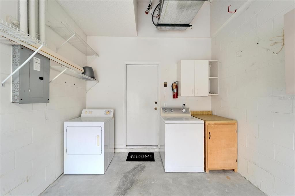 В аренду: $1,600 (2 спален, 1 ванн, 968 Квадратных фут)