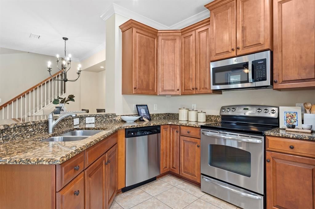 En Venta: $475,000 (3 camas, 2 baños, 2166 Pies cuadrados)