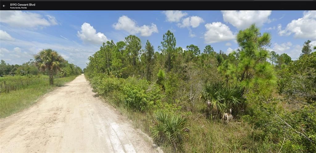 На продажу: $55,000 (1.25 acres)