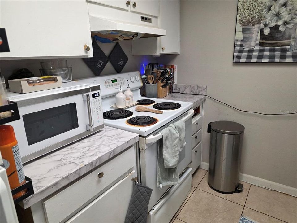 В аренду: $2,049 (2 спален, 2 ванн, 1190 Квадратных фут)