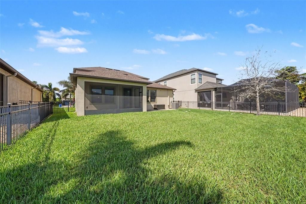 En Venta: $439,900 (4 camas, 2 baños, 2560 Pies cuadrados)