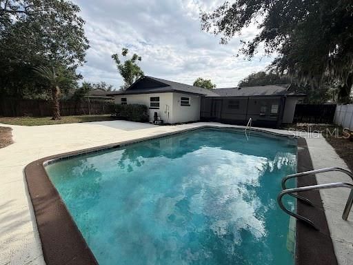En Venta: $369,900 (3 camas, 2 baños, 1584 Pies cuadrados)