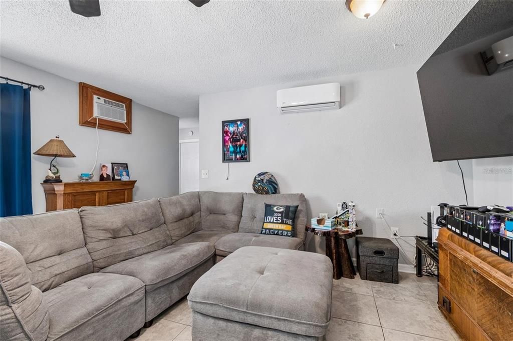 На продажу: $399,000 (4 спален, 3 ванн, 2875 Квадратных фут)