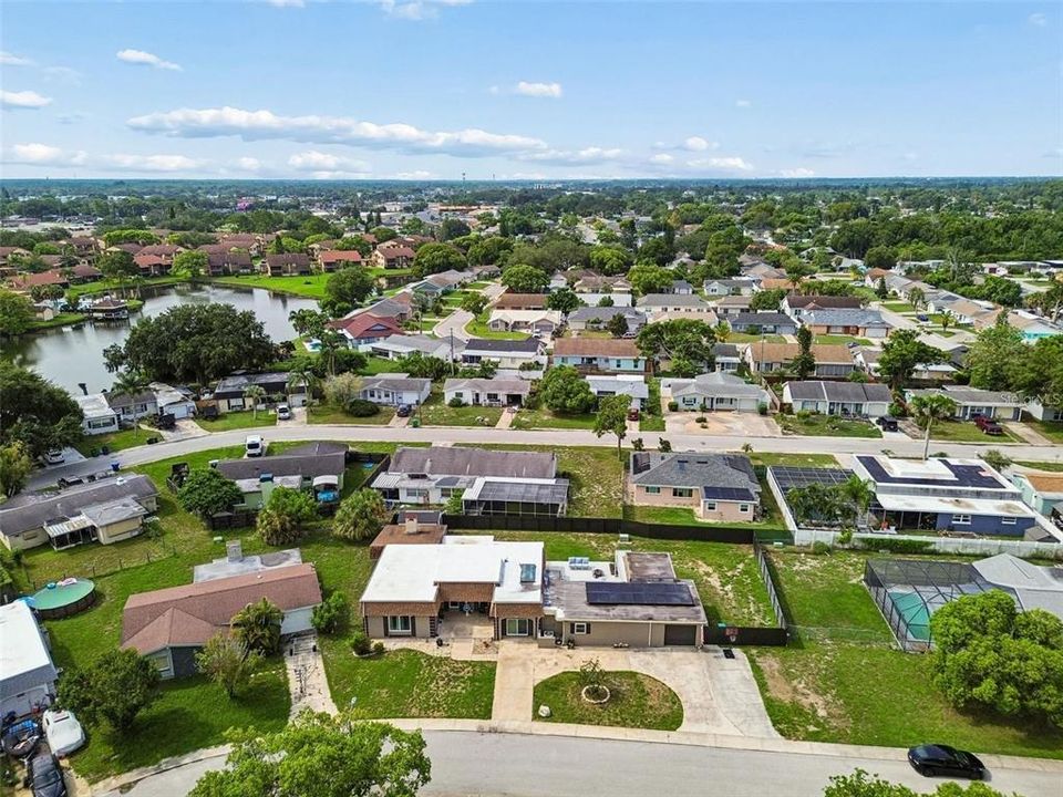 На продажу: $399,000 (4 спален, 3 ванн, 2875 Квадратных фут)