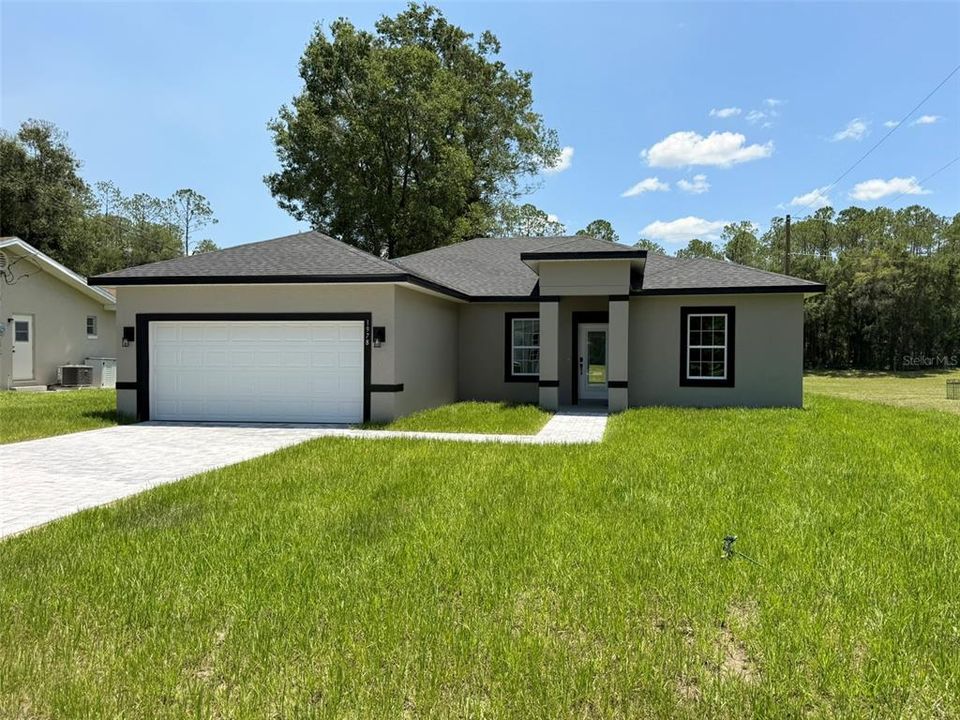 На продажу: $289,000 (4 спален, 2 ванн, 1765 Квадратных фут)