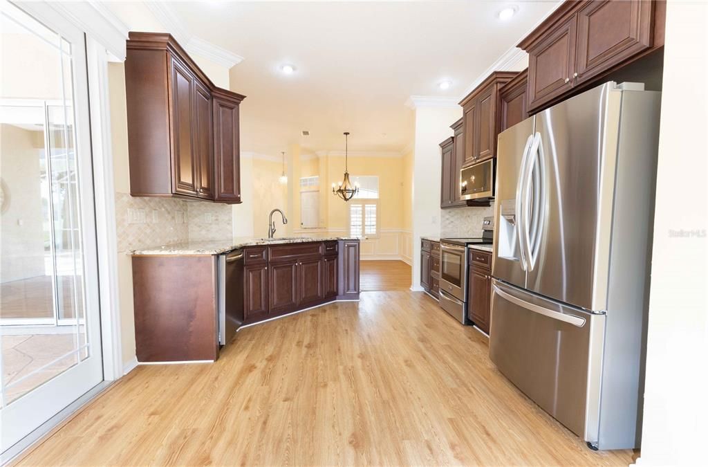 В аренду: $2,200 (3 спален, 2 ванн, 1609 Квадратных фут)