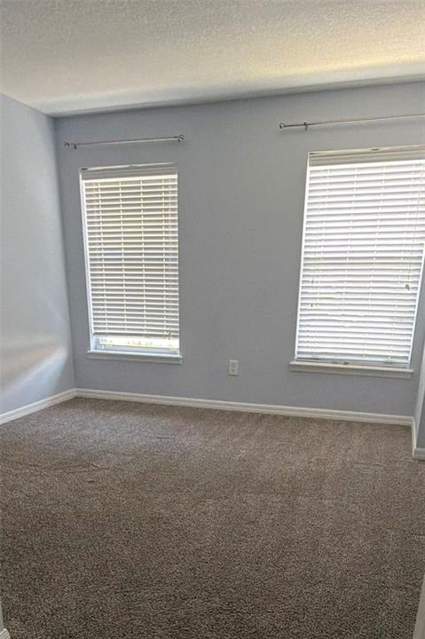 В аренду: $1,950 (3 спален, 2 ванн, 1245 Квадратных фут)