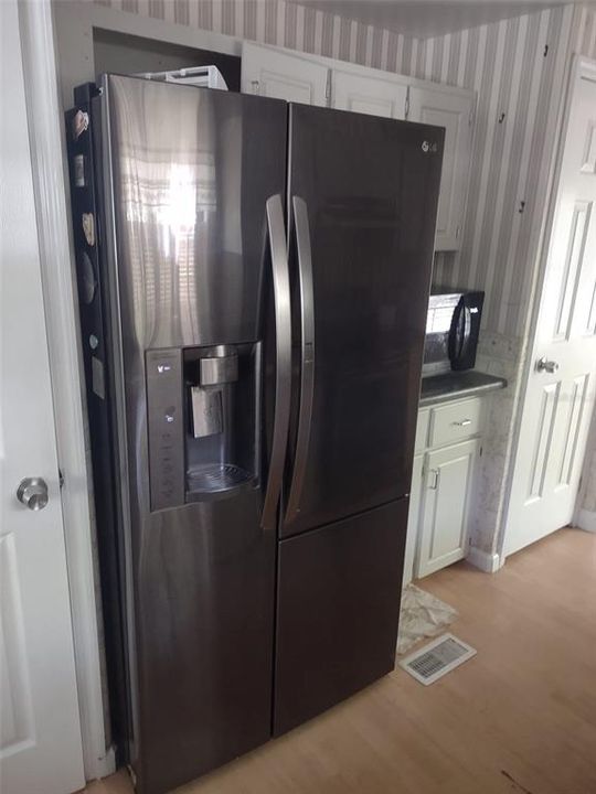 На продажу: $285,000 (5 спален, 3 ванн, 2094 Квадратных фут)