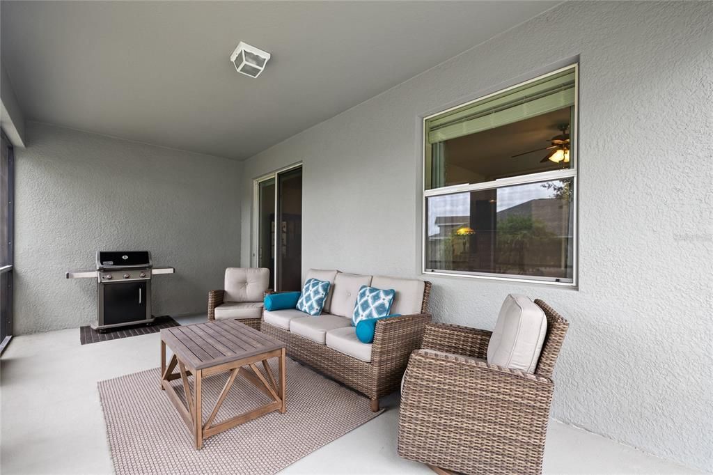 En Venta: $379,900 (3 camas, 2 baños, 1672 Pies cuadrados)