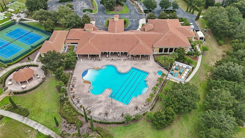 En Venta: $379,900 (3 camas, 2 baños, 1672 Pies cuadrados)