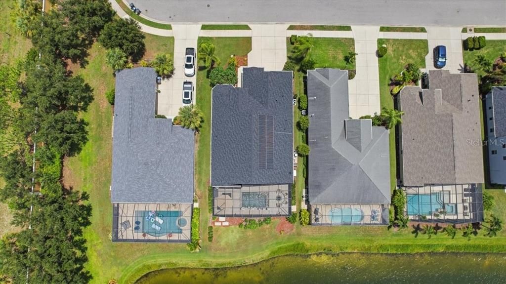 En Venta: $919,900 (4 camas, 3 baños, 2412 Pies cuadrados)
