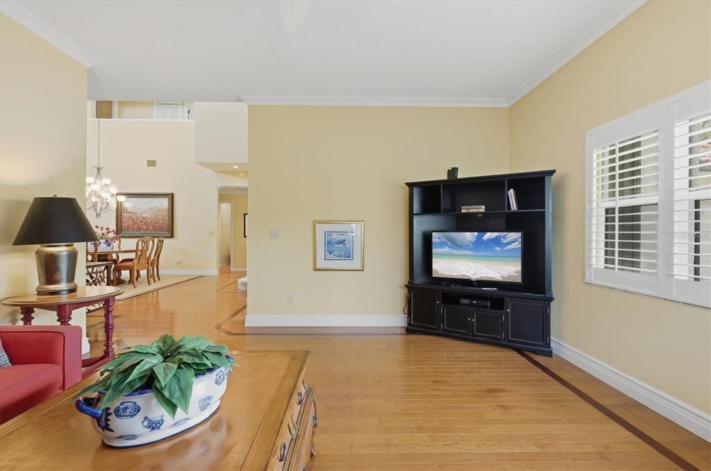 For Sale: $885,000 (3 beds, 3 baths, 3173 Square Feet)