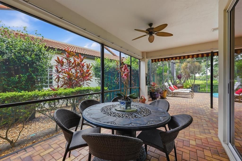 For Sale: $885,000 (3 beds, 3 baths, 3173 Square Feet)