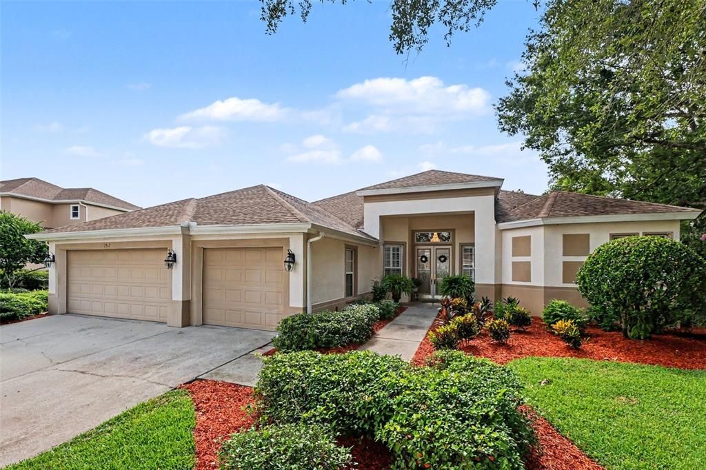 For Sale: $749,500 (4 beds, 3 baths, 3144 Square Feet)
