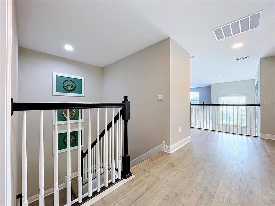 En Venta: $615,000 (5 camas, 3 baños, 3316 Pies cuadrados)