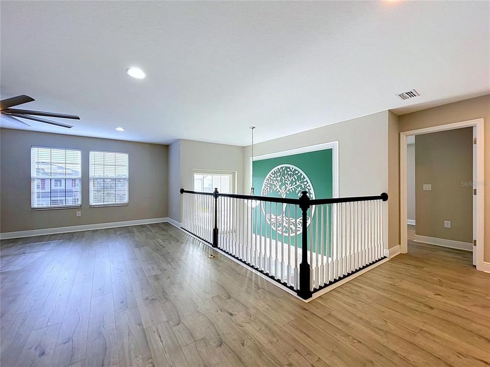 En Venta: $615,000 (5 camas, 3 baños, 3316 Pies cuadrados)