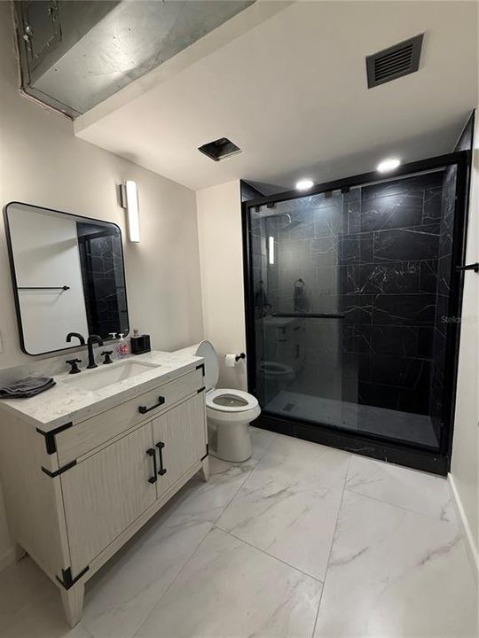 For Rent: $2,850 (2 beds, 2 baths, 1338 Square Feet)