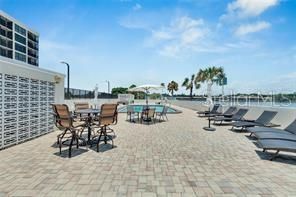 For Rent: $2,500 (2 beds, 2 baths, 1290 Square Feet)