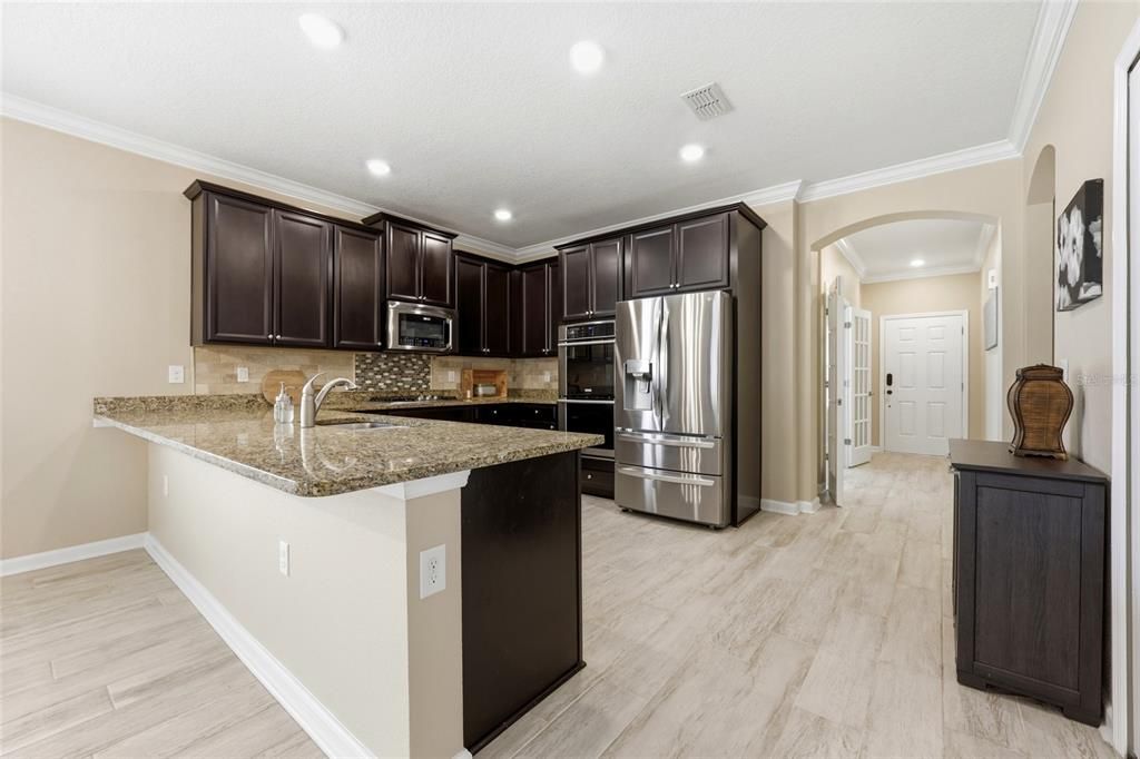 For Sale: $595,000 (3 beds, 2 baths, 2080 Square Feet)