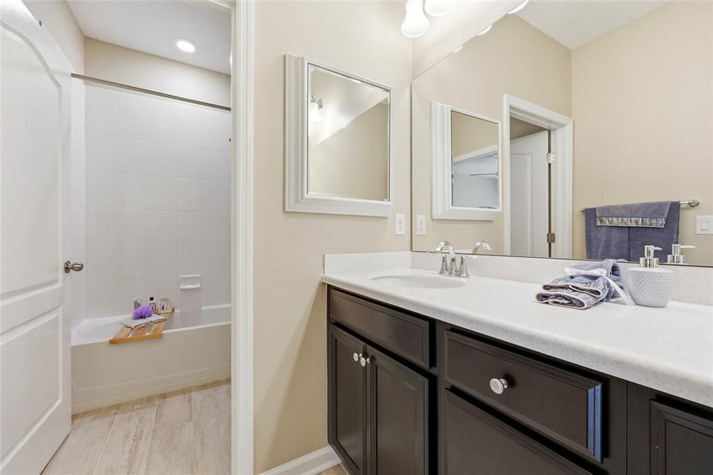 For Sale: $595,000 (3 beds, 2 baths, 2080 Square Feet)