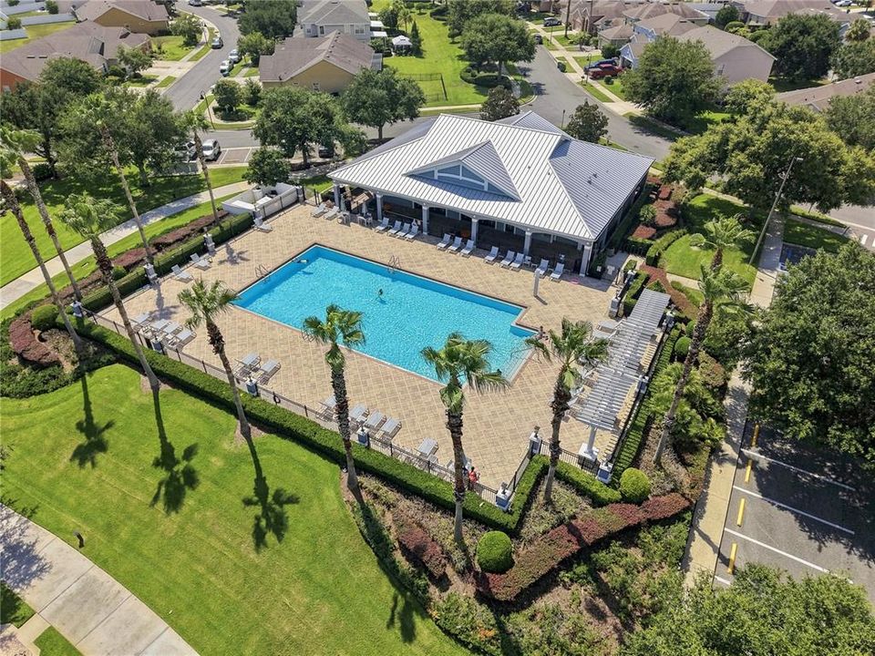 En Venta: $480,000 (4 camas, 2 baños, 2410 Pies cuadrados)
