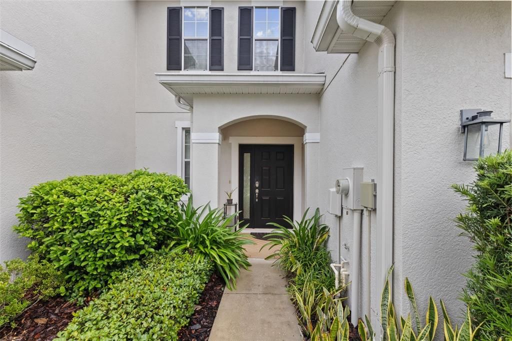 For Sale: $330,000 (3 beds, 2 baths, 1988 Square Feet)